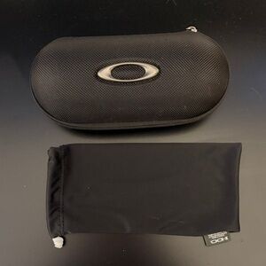 Oakley Black Textured Hard Sunglasses Case with Black Microfiber Pouch